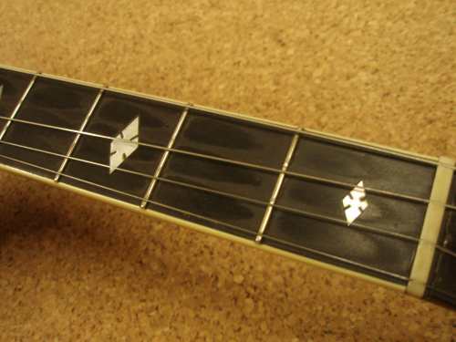 Worn frets.