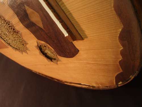 The side is seperated from the top.