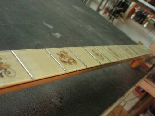  B&D Silverbell Banjo after its refret