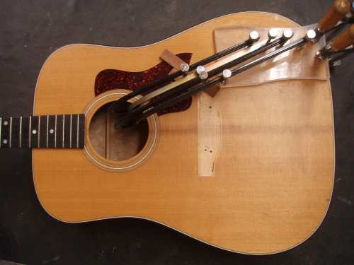 repair acoustic guitar top crack