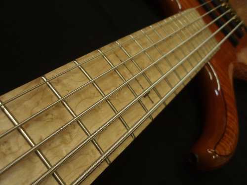 Maple Fingerboard on Warrior Bass