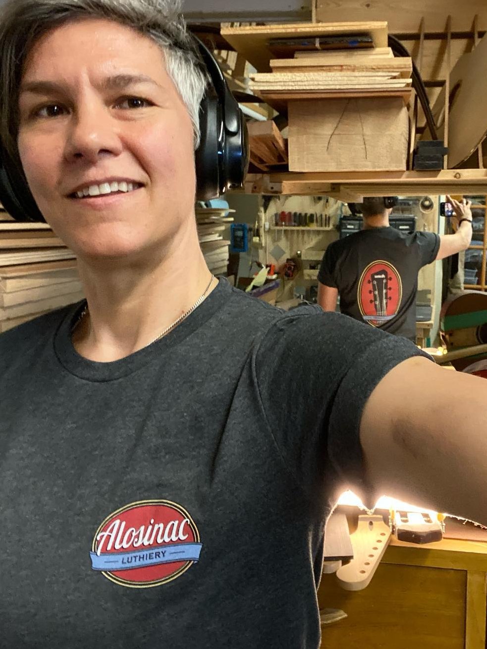 Nicole Alosinac Luthiery tshirts
